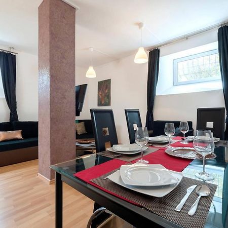 2 Studio Budapest Extérieur photo
