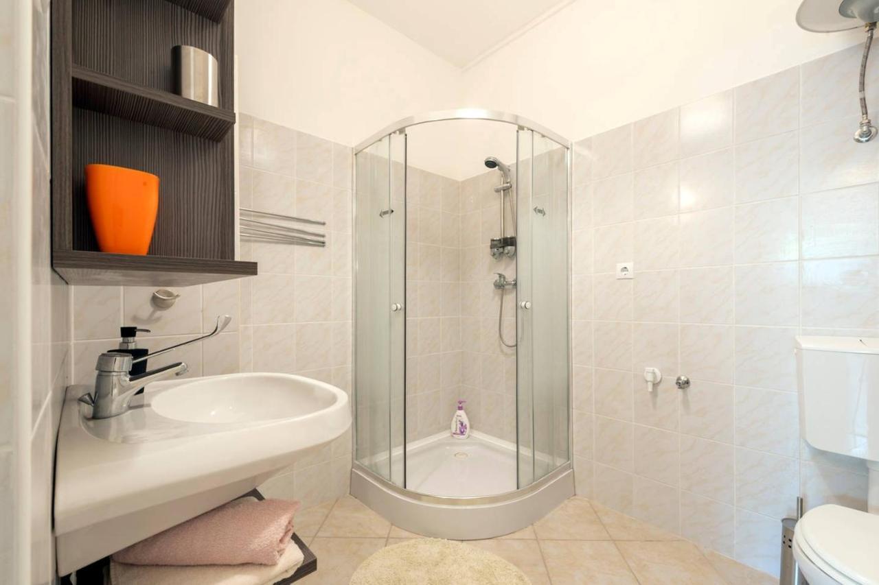 2 Studio Budapest Extérieur photo